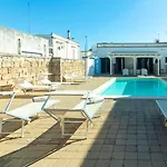 Rossini Con Piscina Nyaraló Alliste