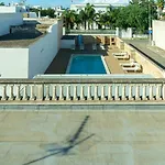 Rossini Con Piscina Nyaraló *
