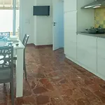 Rossini Con Piscina Nyaraló *