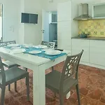 Nyaraló Rossini Con Piscina Alliste