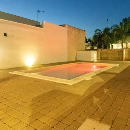 Ferienhaus Rossini Con Piscina Alliste