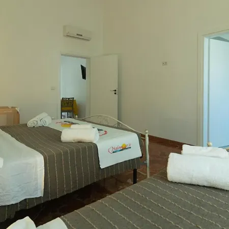 Ferienhaus Rossini Con Piscina