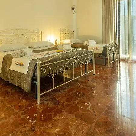 Ferienhaus Rossini Con Piscina Alliste