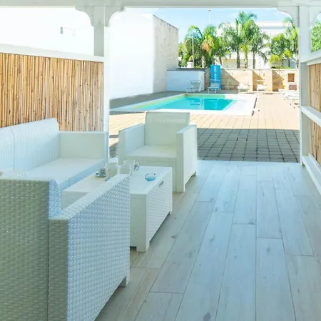 Ferienhaus Rossini Con Piscina