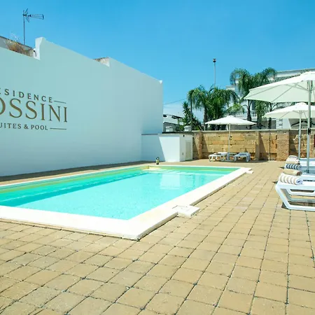 Rossini & Pool 別荘 アッリステ
