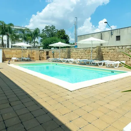 Dom wakacyjny Rossini & Pool *